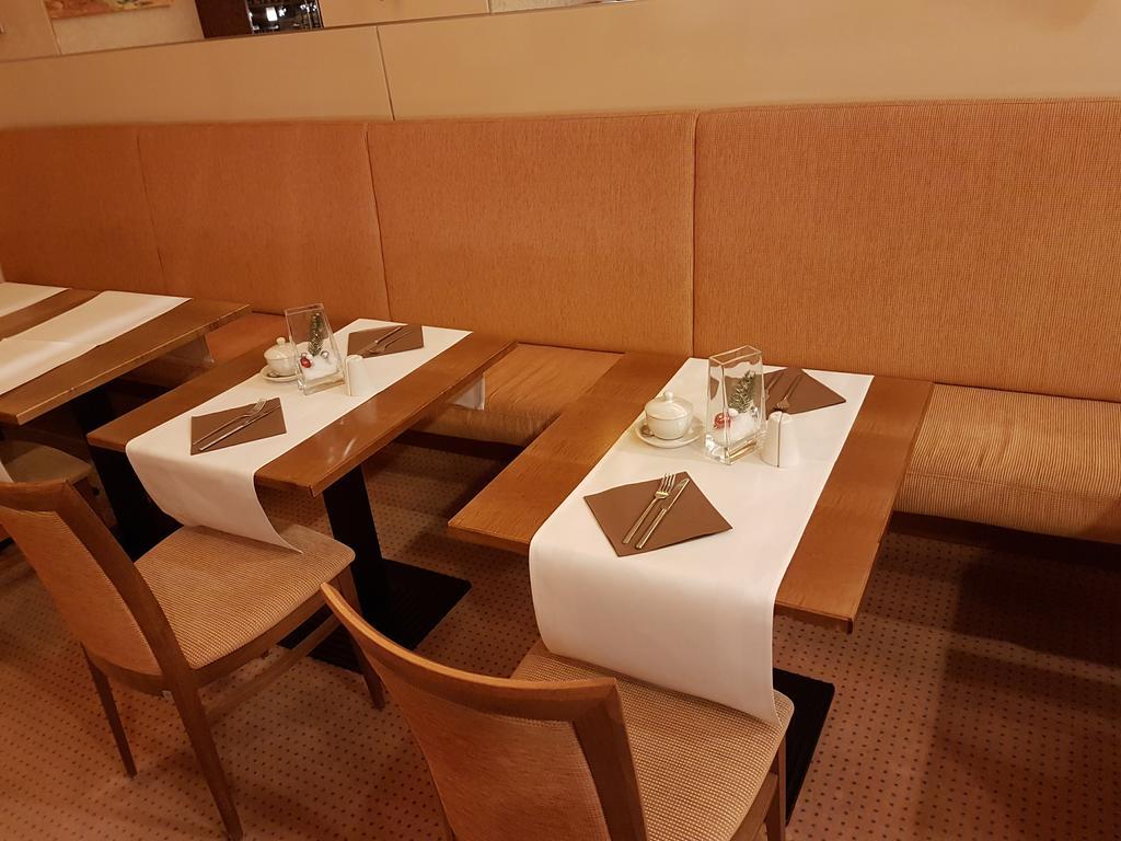 Gastehaus Am Rptc Otel Münih Dış mekan fotoğraf