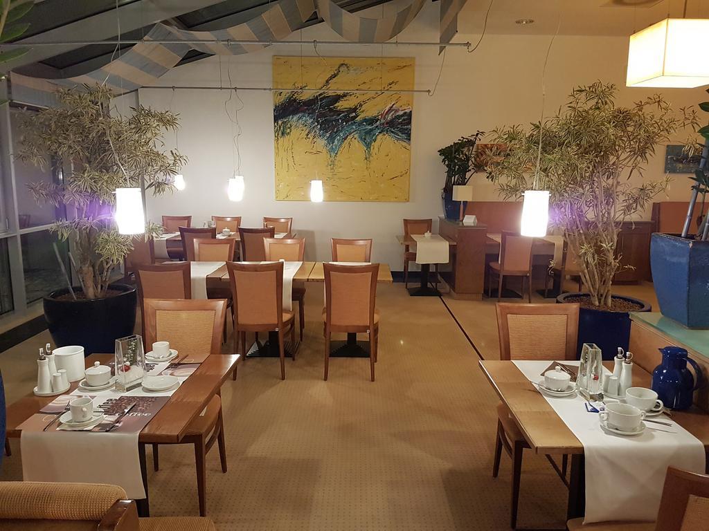 Gastehaus Am Rptc Otel Münih Dış mekan fotoğraf