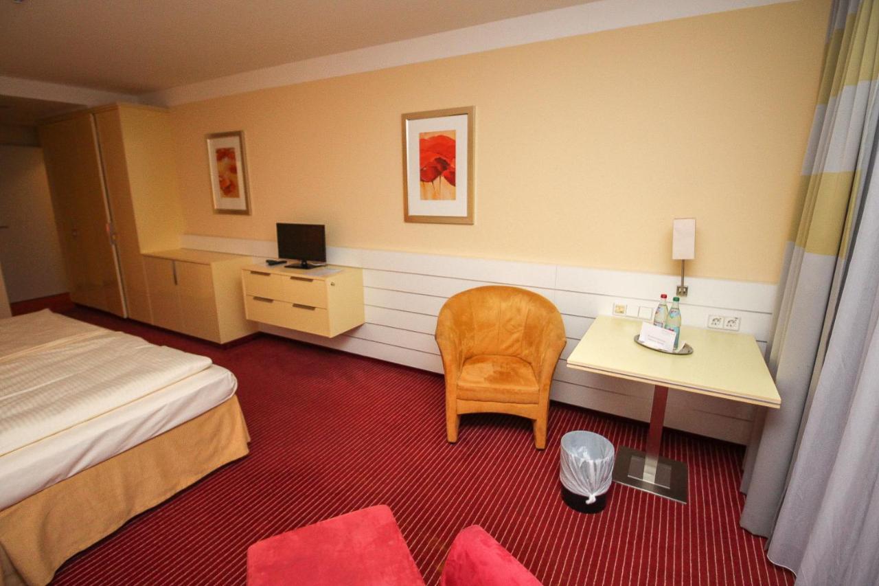 Gastehaus Am Rptc Otel Münih Dış mekan fotoğraf